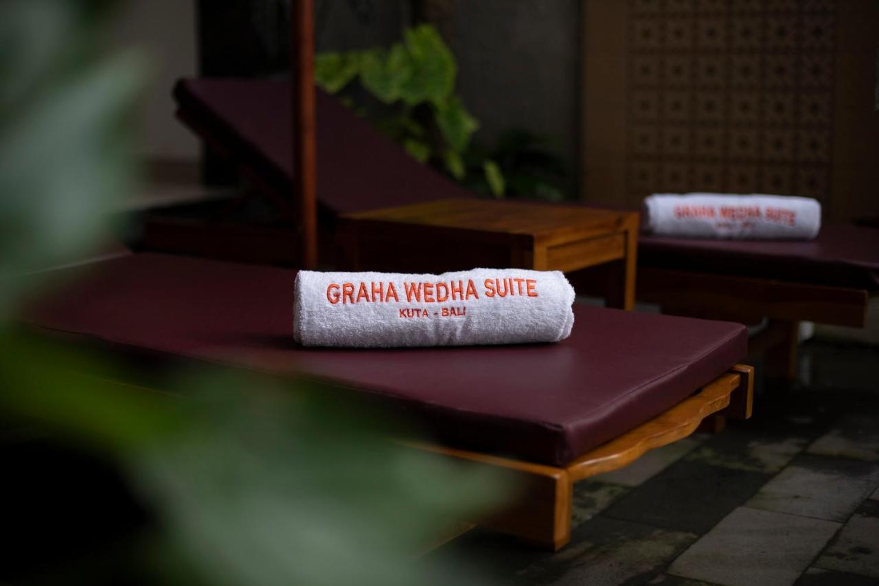 Graha Wedha Suite Kuta By Kamara Екстер'єр фото
